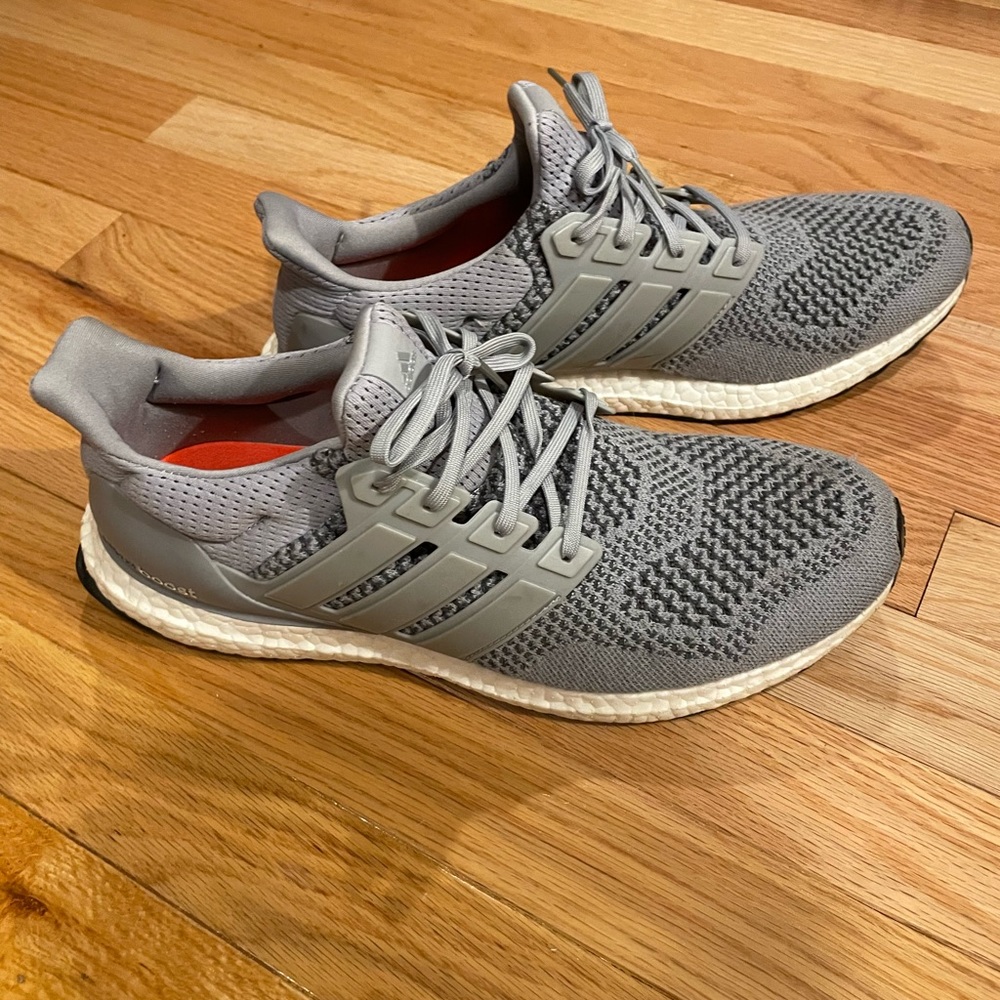 Adidas Ultraboost Men’s Running Sneakers Shoes Grey Size 12